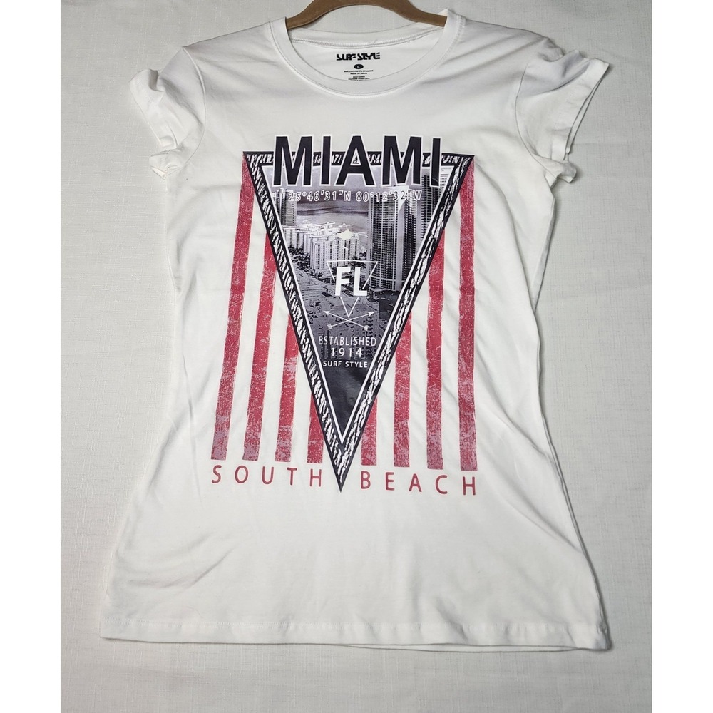 Surf StyelJuniors Miami Beach Graphic T Shirt Size Large Cap Sleeve Vacation